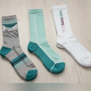 NWT Merrell Repreve Everyday Socks Gray White & Teal 3 pair NWT Sz MEDIUM LARGE